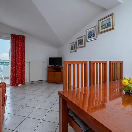 3 Bedroom Amazing In * Pjescana Uvala
